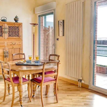 Vue Sur Garonne Terrasse Bed & Breakfast *